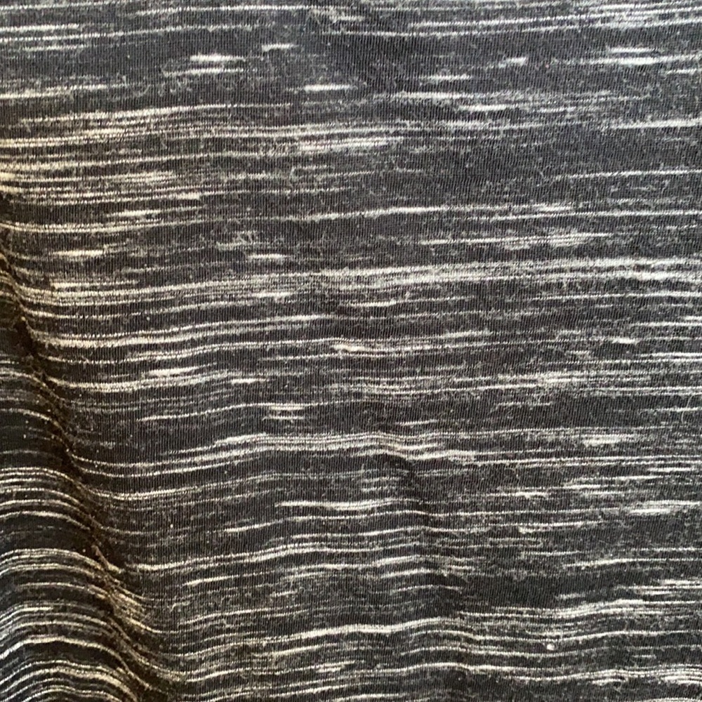 Women’s Apt 9 Top size Large - Picture 3 of 3